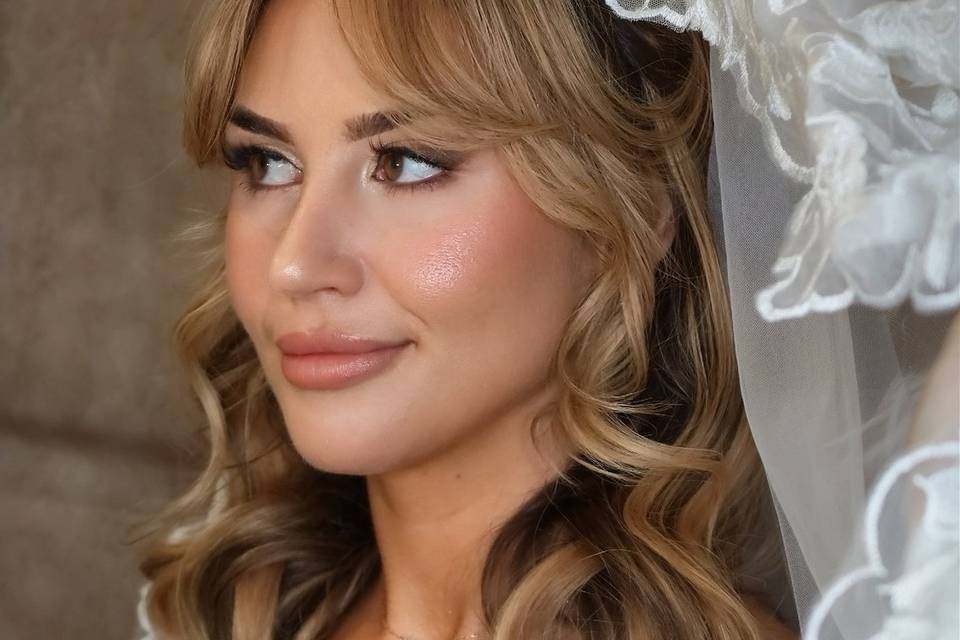 Glam by Yinet