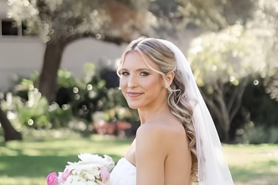 Glam by Yinet