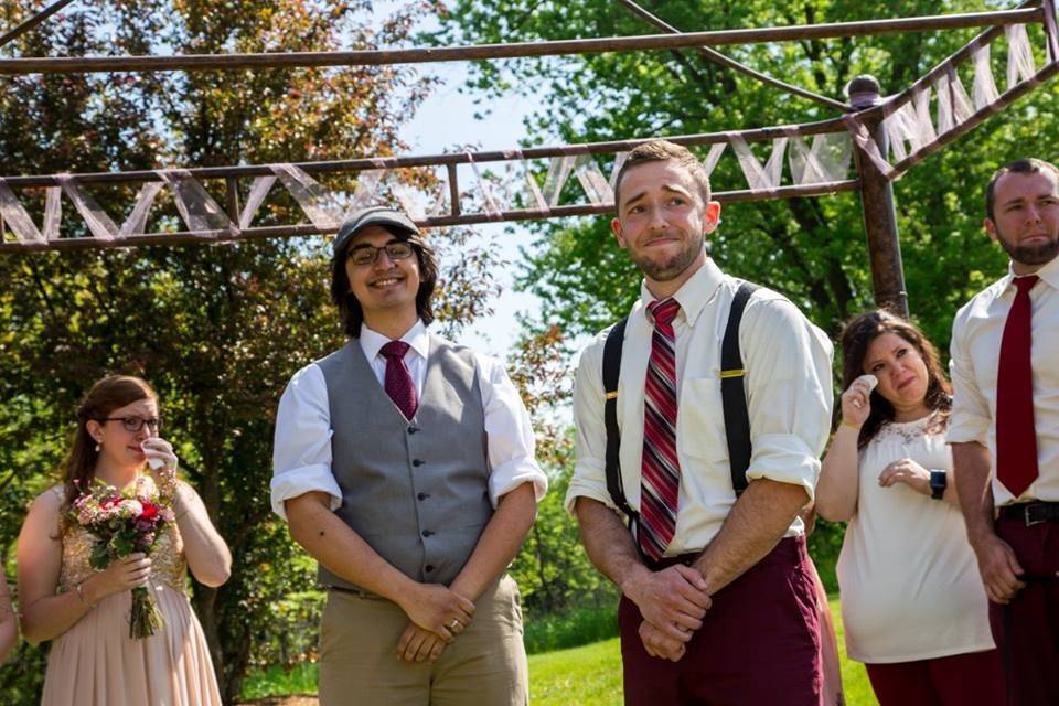 Love Me Knot Weddings