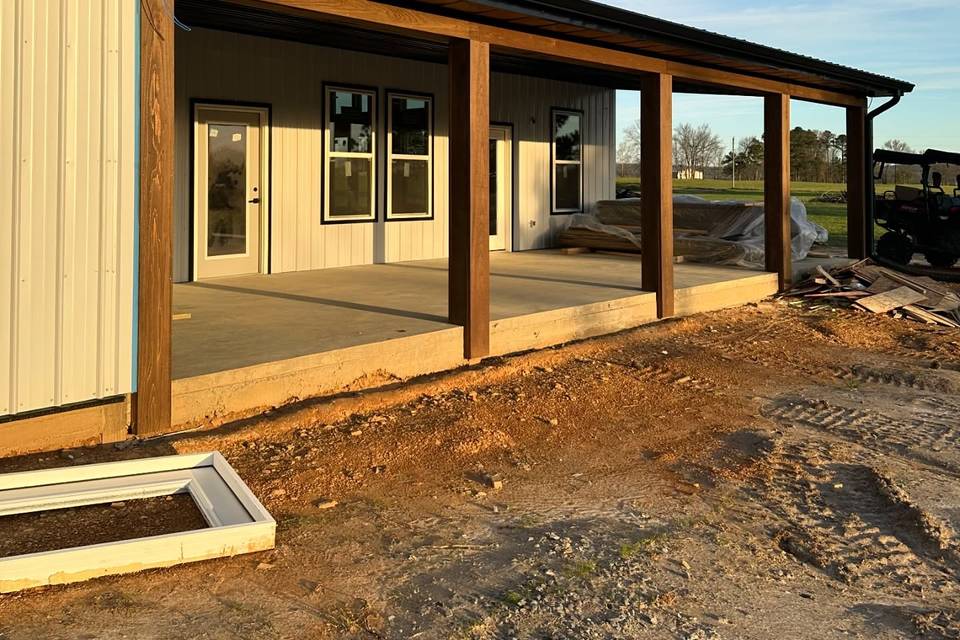 MORE PORCH