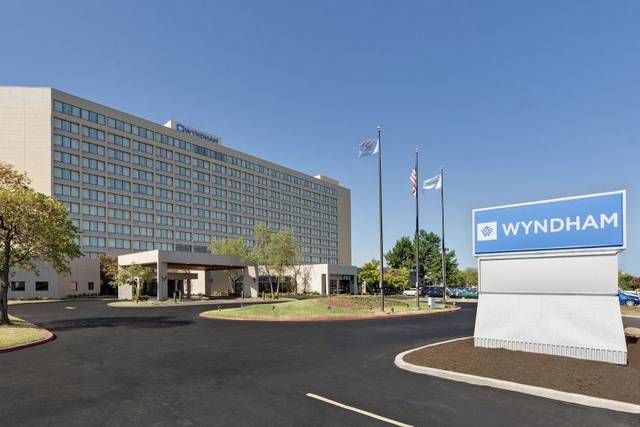 Wyndham Hotel Tulsa