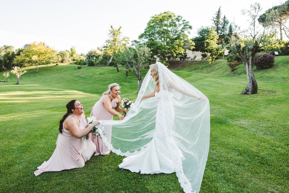Bridemaids veil