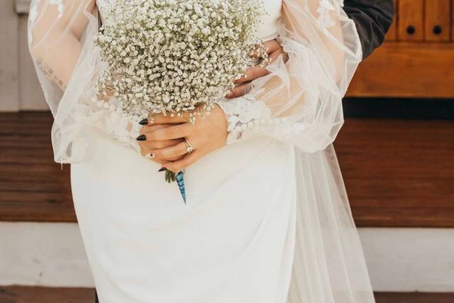 Romantic bride and groom