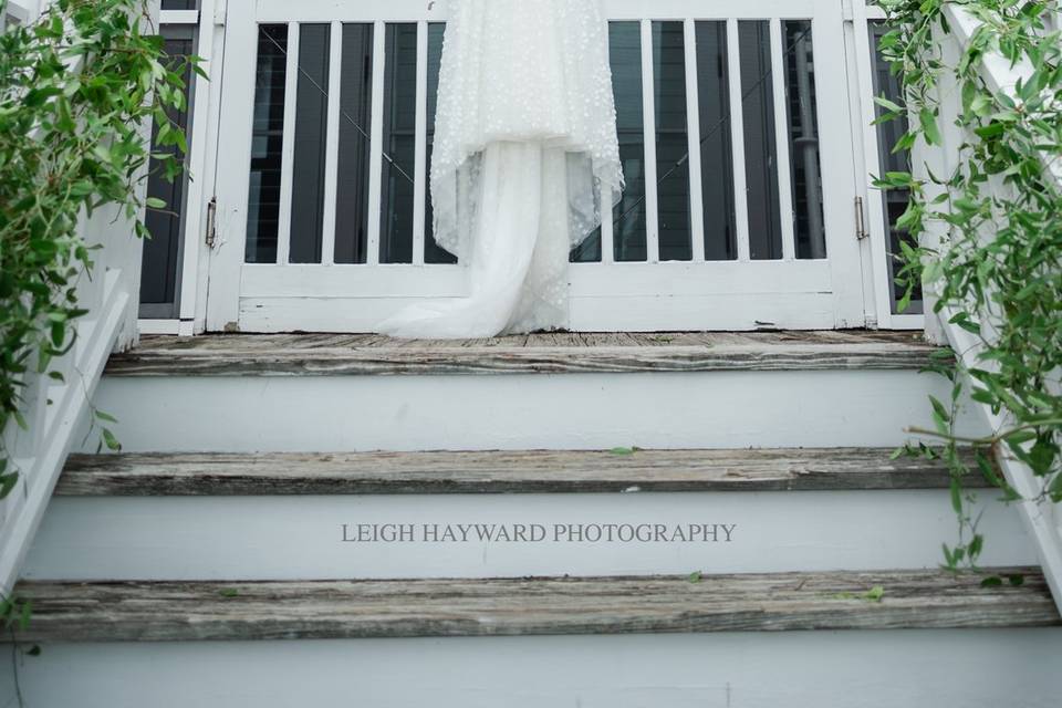 LEIGH HAYWARD PHOTOGRAPHY