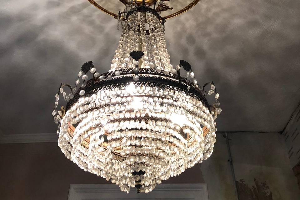 Largest chandelier