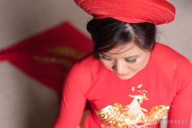 Lady in red