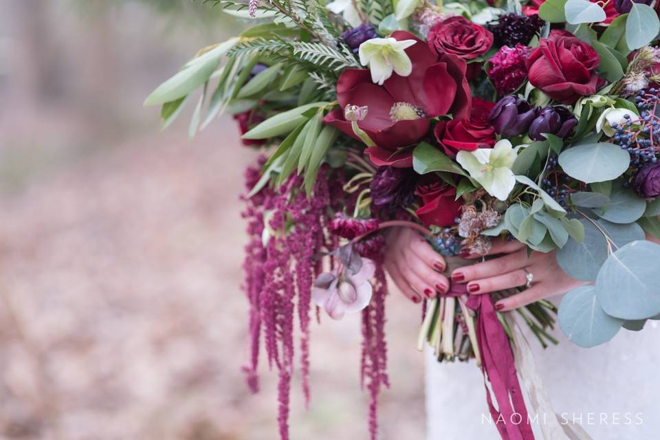 Holding the bouquet