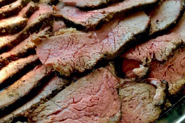 Sliced tri tip