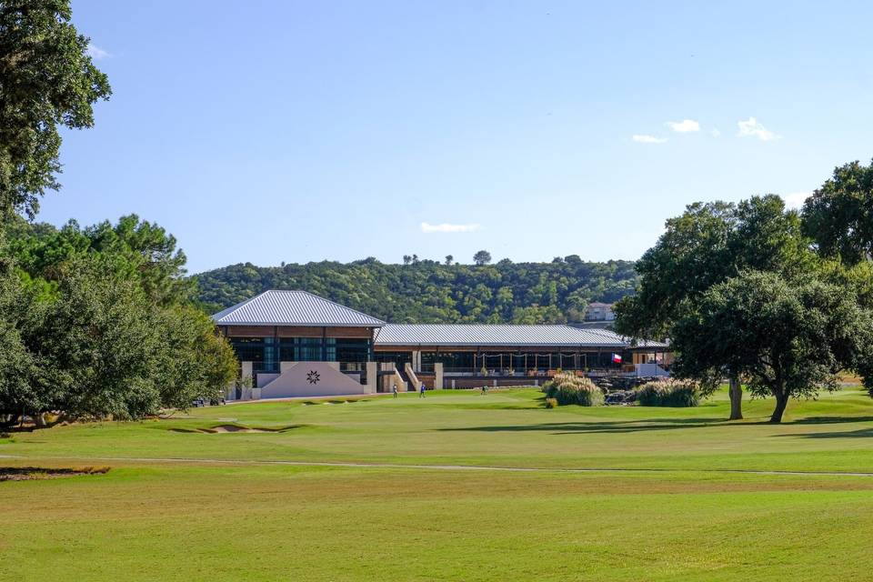 Golf Course & Clubhouse