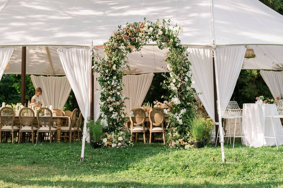 A Grand Event Tent & Event Rentals