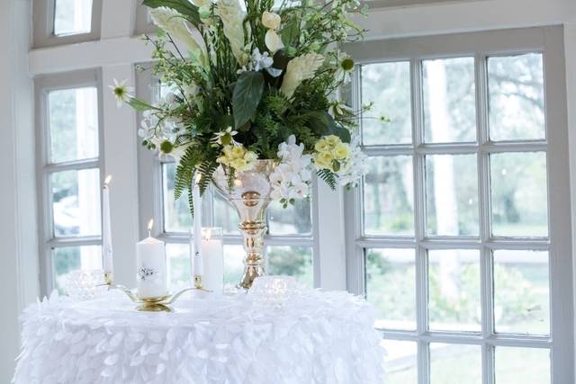 The Blue Knot Wedding Co.