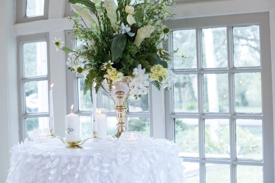 The Blue Knot Wedding Co.