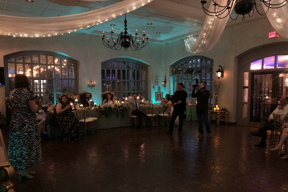 Dim lights during reception