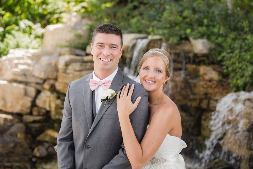 Waterfall couple