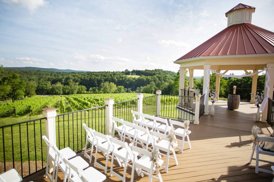 Wedding ceremony setting