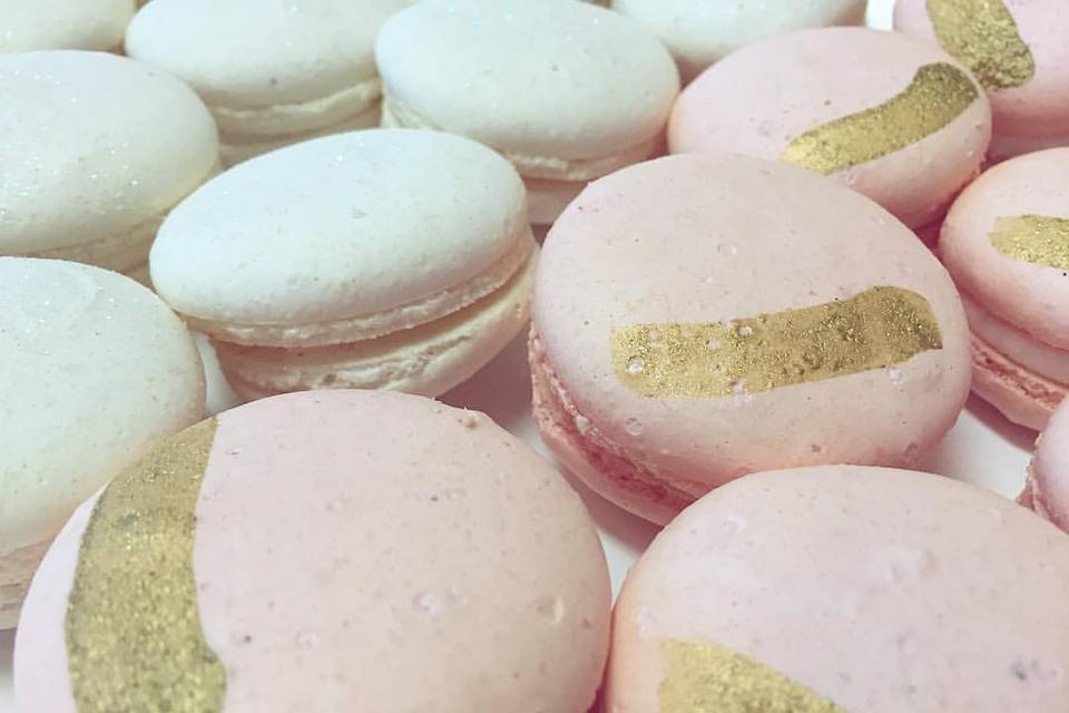 Gold slash on macarons