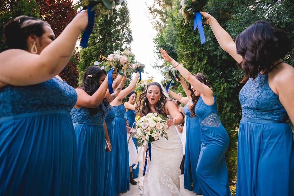 Bridesmaids wedding photos