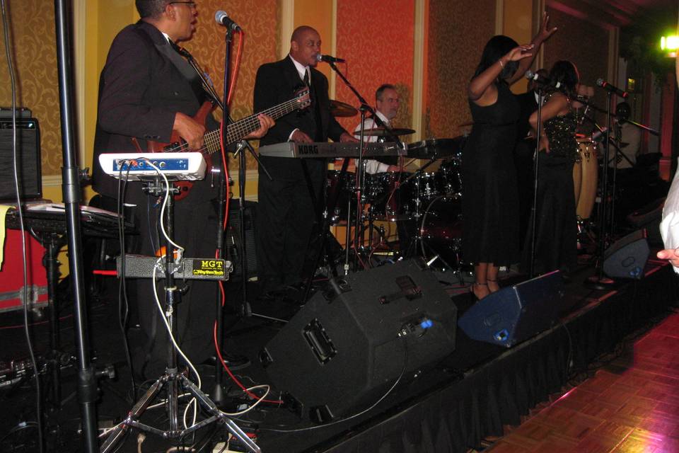 Tony Quarles and The Discovery Band