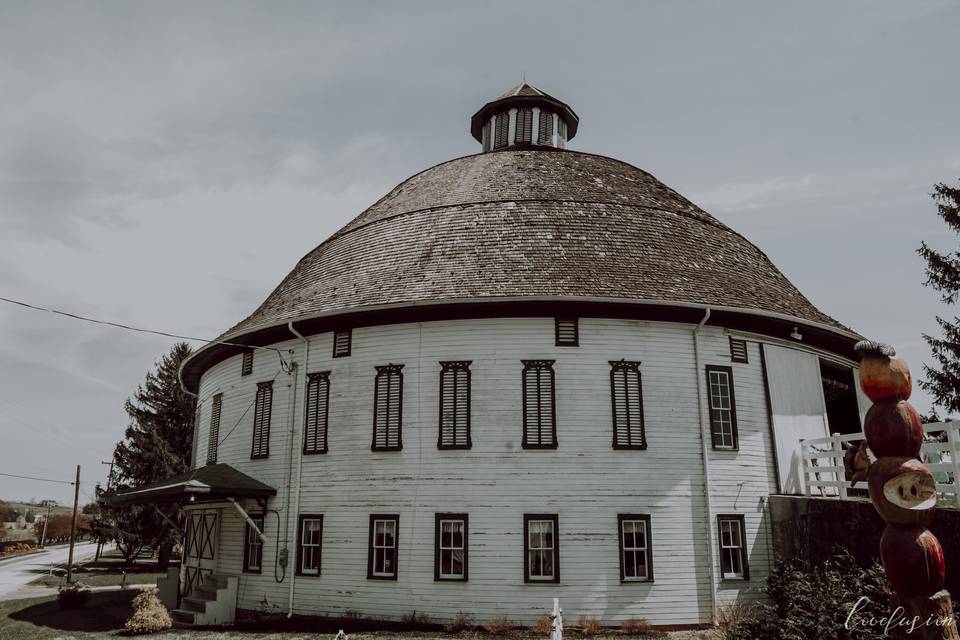 The Historic Round Barn
