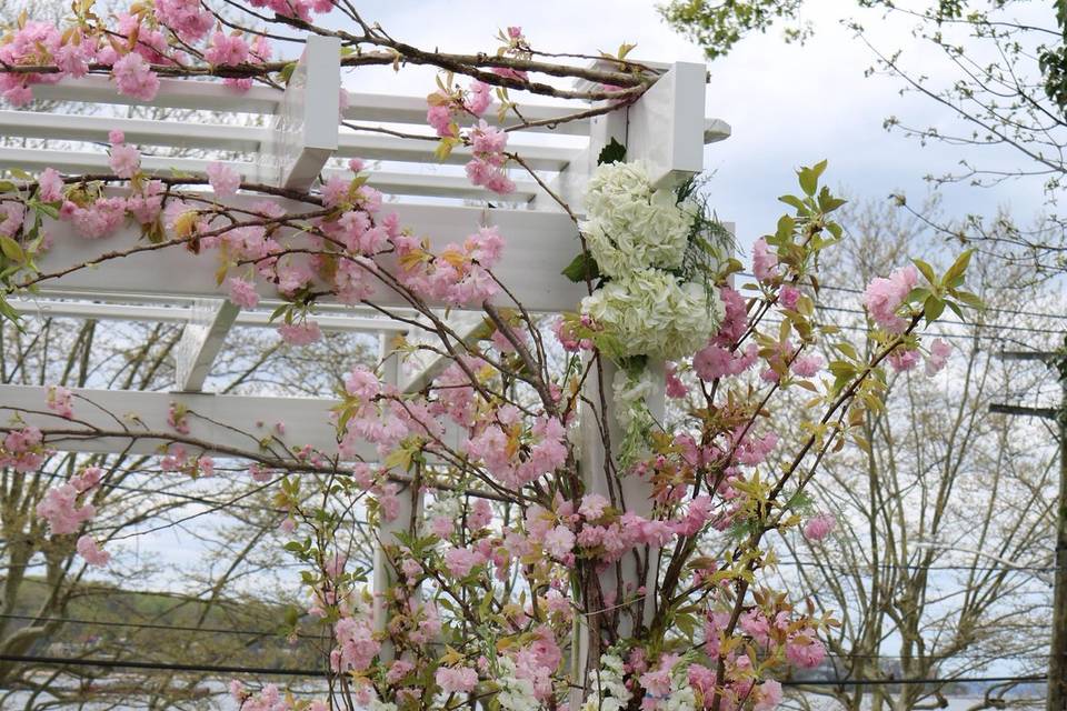 Floral Design for Arch