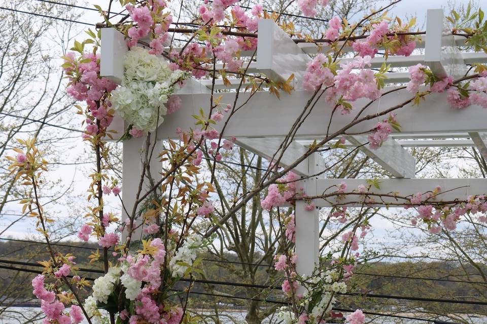 Floral Design for Arch
