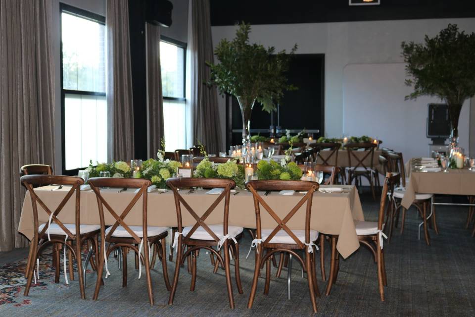 Table Arrangement