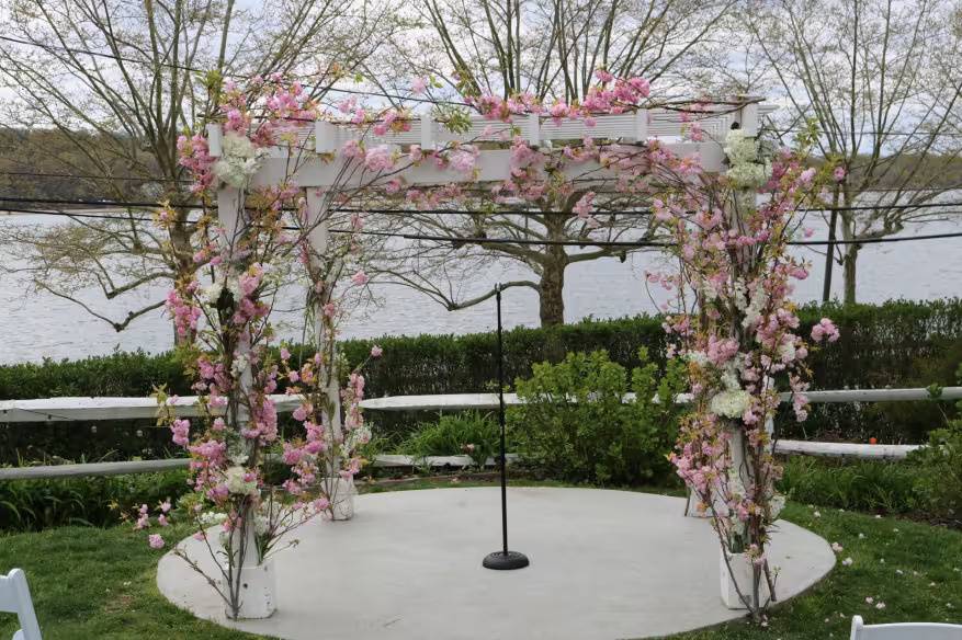 Wedding arch