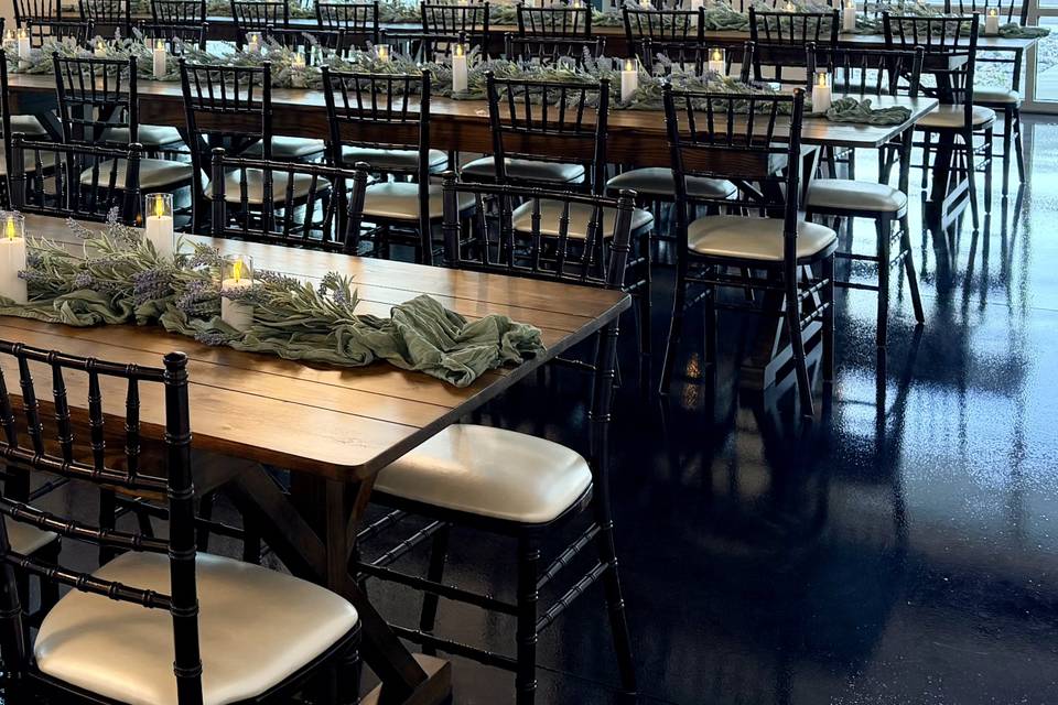 Farm Tables & Chiavari Chairs