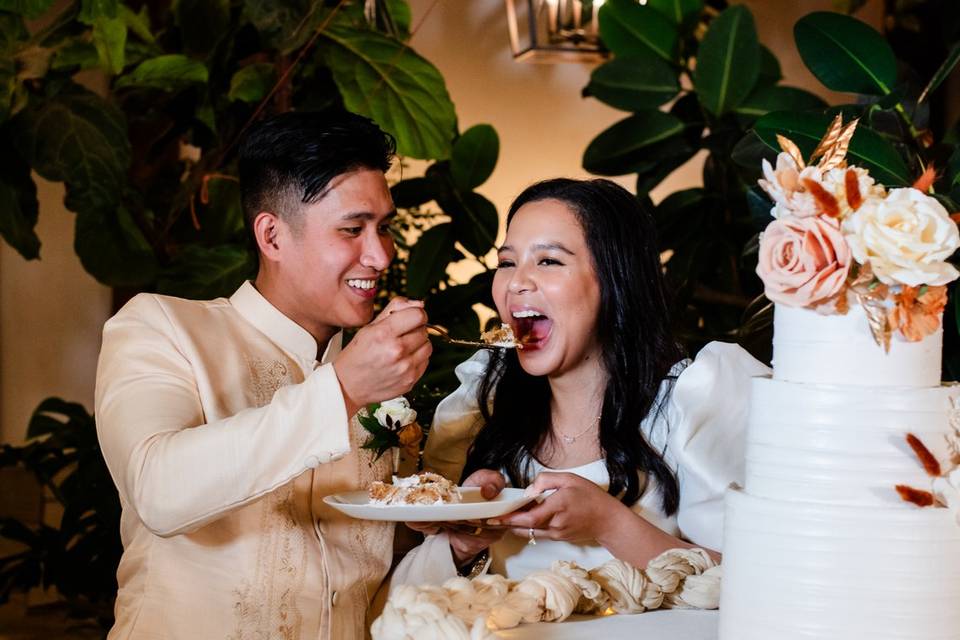 Cake cutting