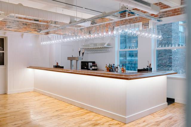 Courtyard Room Bar