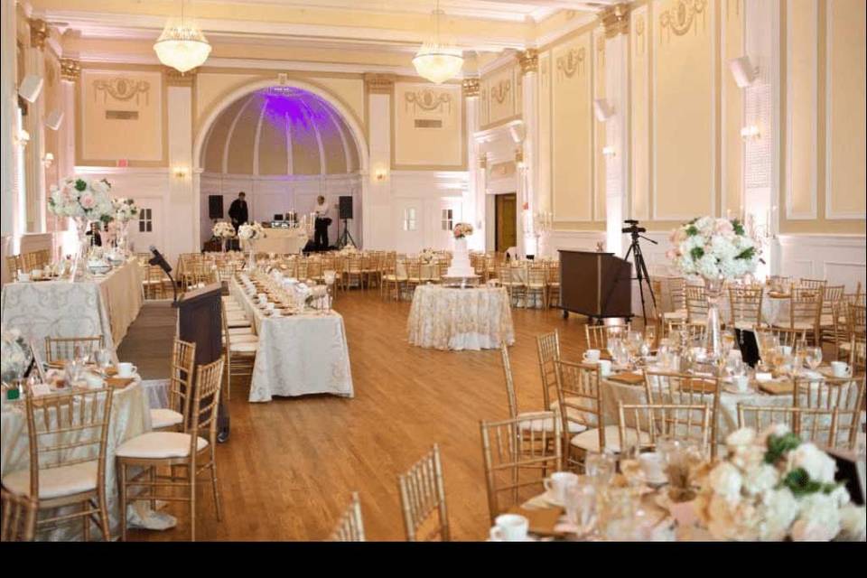 Marquis Room 4