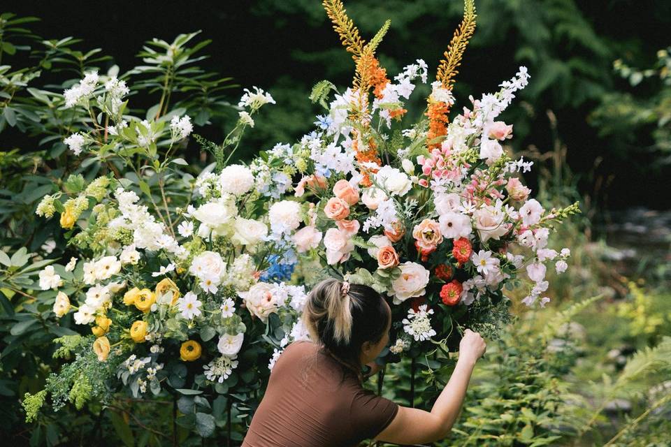 Adjusting florals