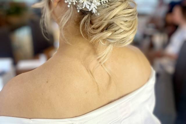 Updo bun