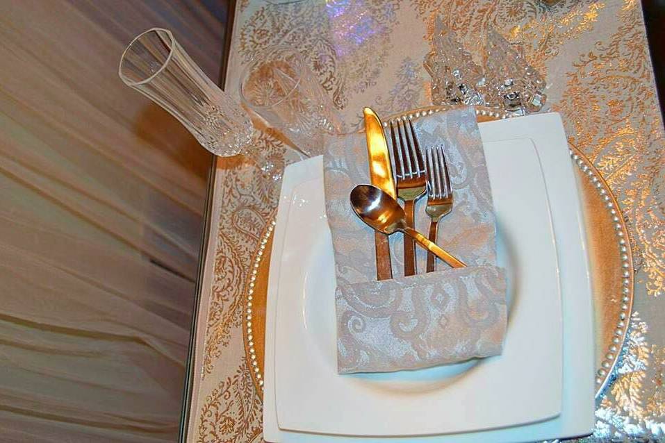 Table setting