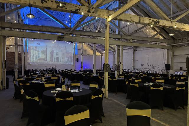 Full Set Foundry Great Room