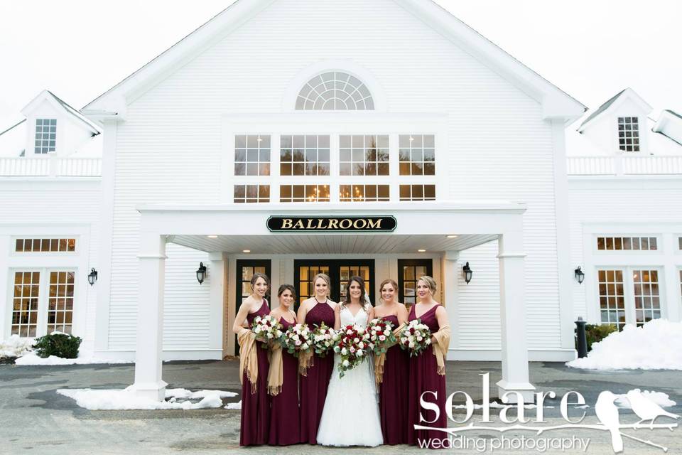 Winter bridesmaids and bride