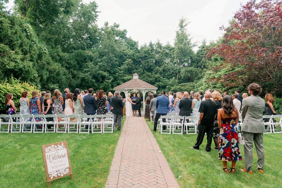 Full ceremony set up