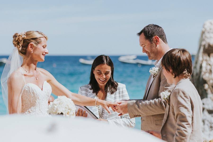 Beach wedding in Sardinia