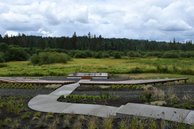 Path to amphitheater