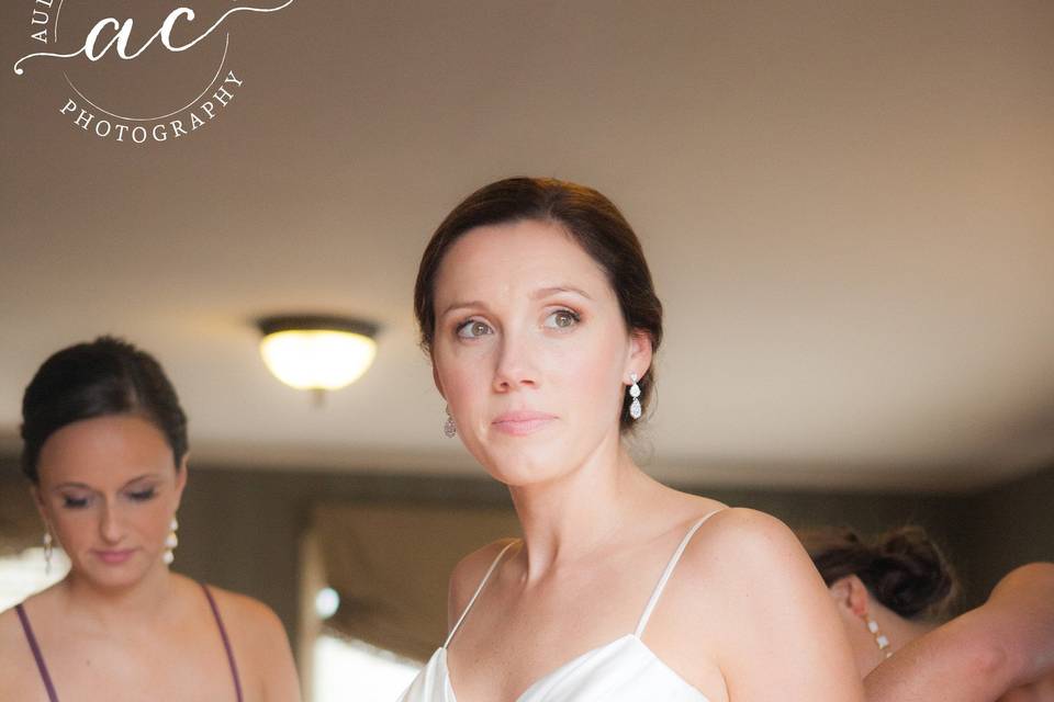 Simple dress | Photo: Audrey Courchesne Photography http://audreycourchesne.com/Makeup for Bride: Allison Barbera