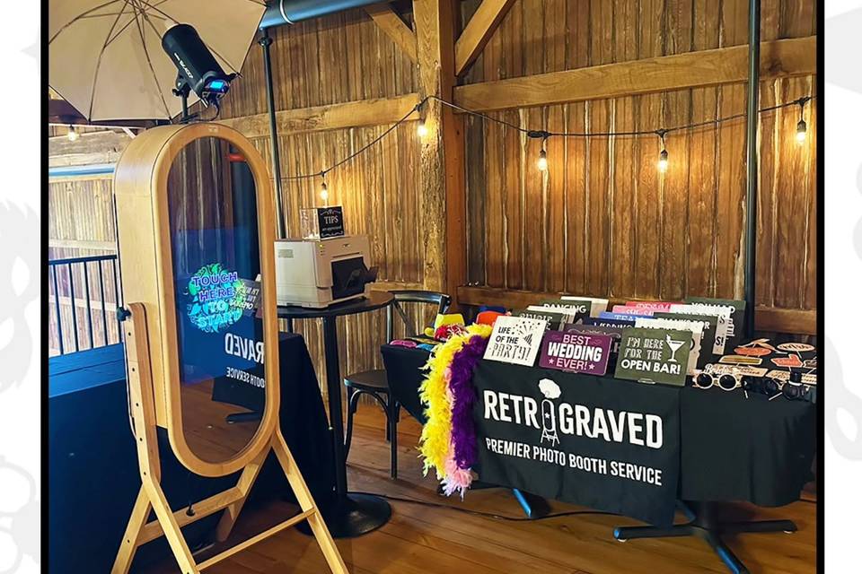 Retrograved Photo Booth LLC