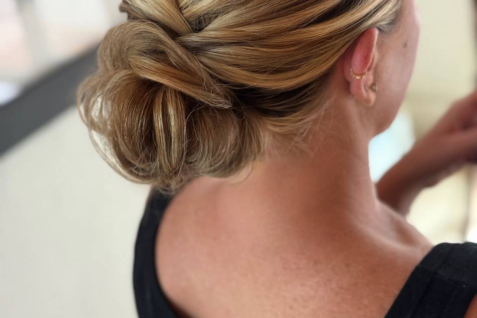 Bridal hairstyle