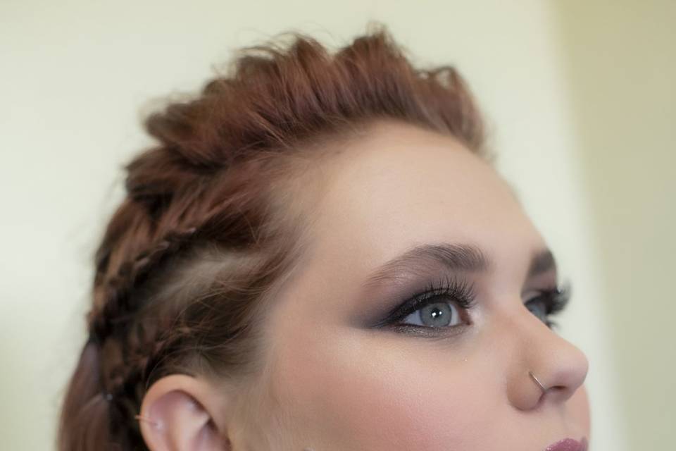 Bridesmaid makeup