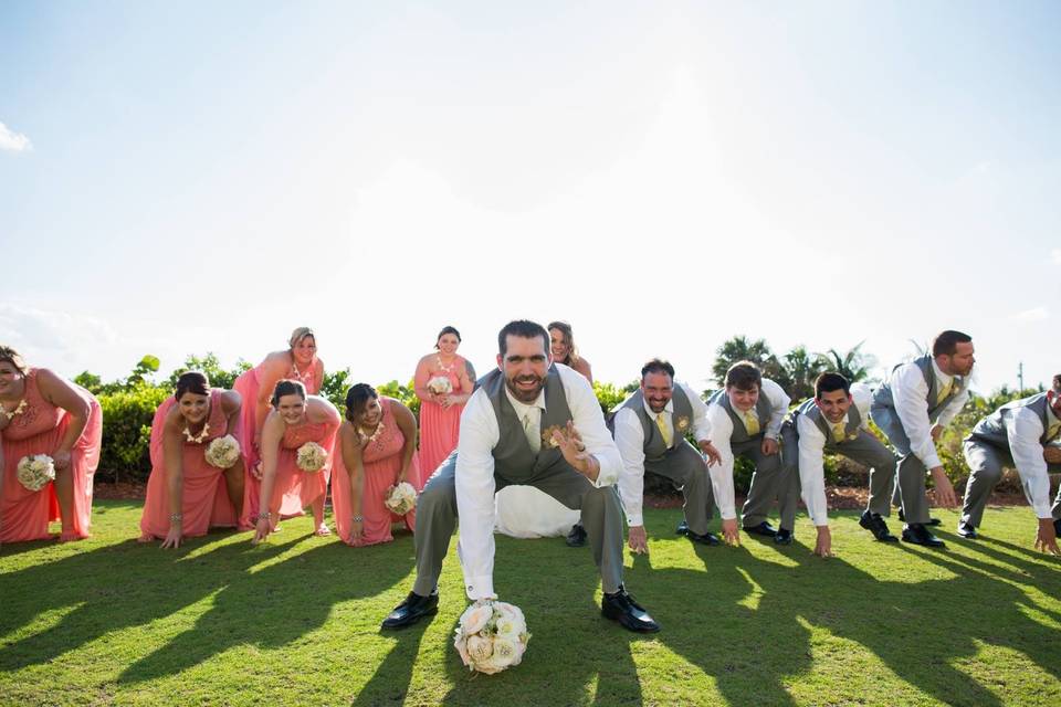 Couple with bridesmaid and groomsmen