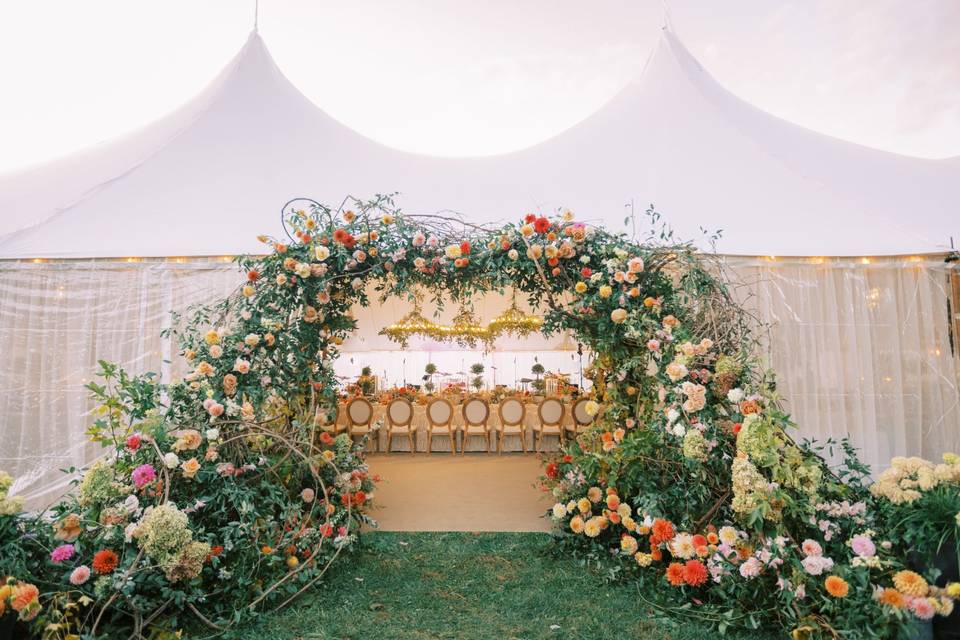 Dramatic Head Table