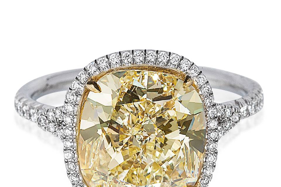 Ritani	11286	<br>	Fancy Yellow Cushion Cut Diamond Ring with Micropave Halo in Platinum and 18kt Yellow Gold (5.36 CTW)