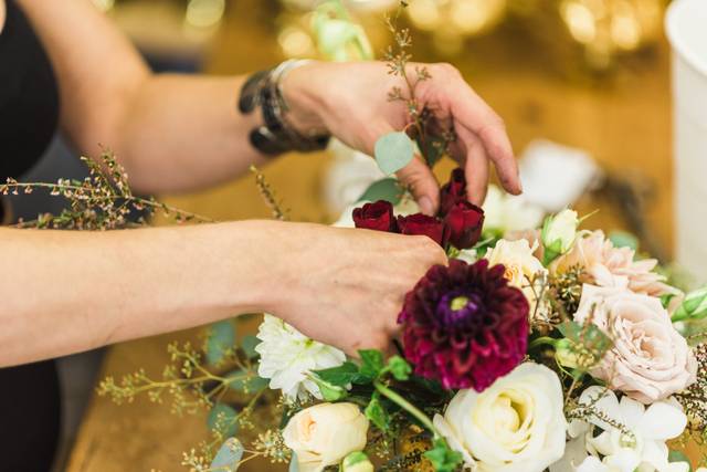 Bloomerent Florist Preparing