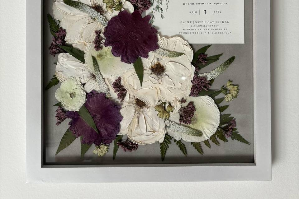 Bouquet with invitation