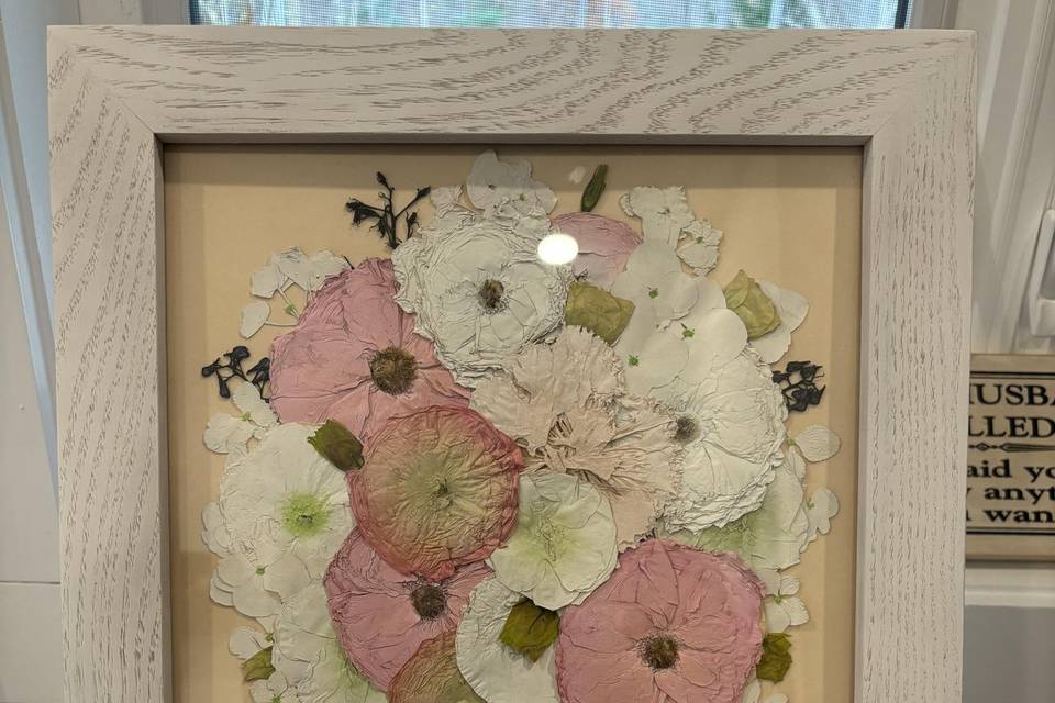 Pressed Cascading bouquet