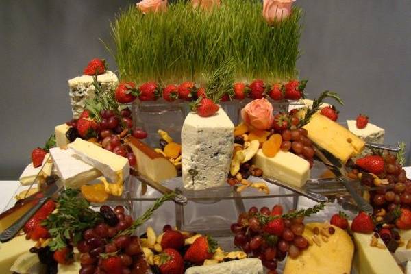 Grape and cheese display